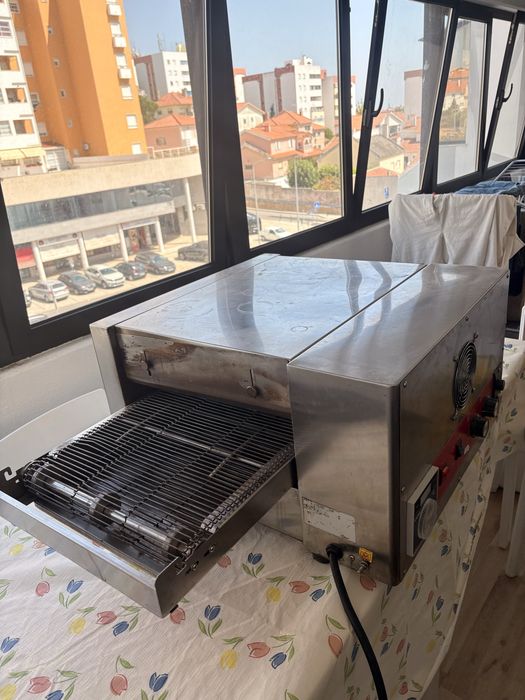 Forno de esfihas e pizzas profissional alta produção - Até 400°C