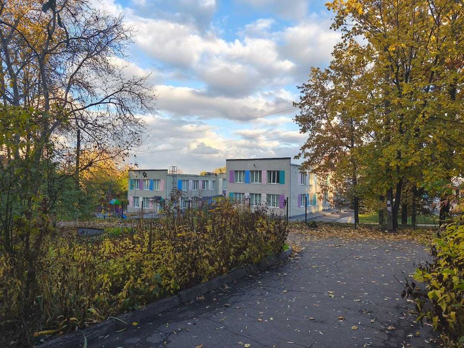 Продам 2кімн. квартиру з АО, 3/5пов,  правий берег