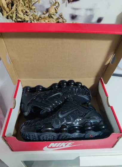 Nike Shox TL Black Rozmiar. 44