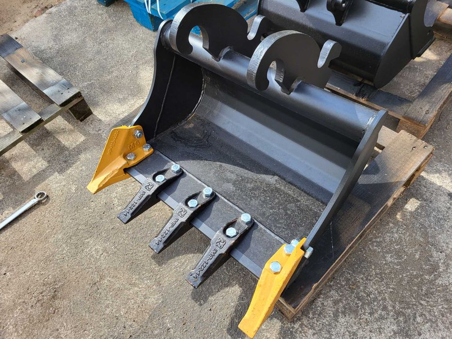 Łyżka kopiąca 60cm przedsiębierna do koparki z złączem CW05