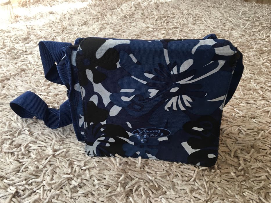 Torebka materiałowa, tekstylna Spooky granatowa listonoszka