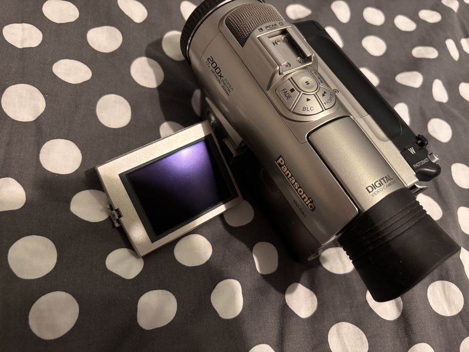 Kamera minidv panasonic NV-da1