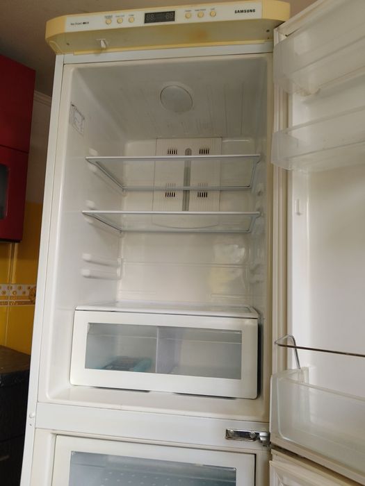 Холодильник Samsung No Frost