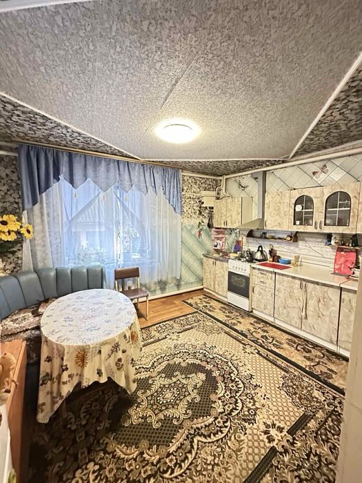 Володарка.Продаж будинку.Роглядамо сертифікати