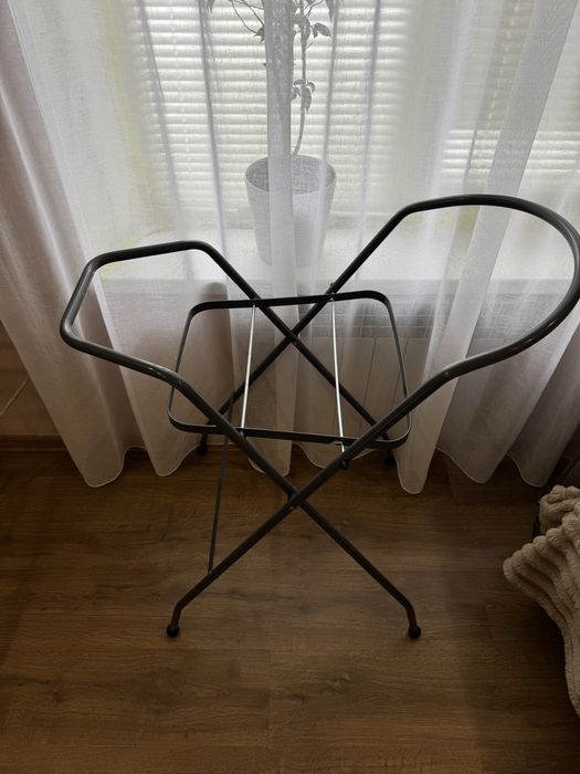 Дитяча ваночка з підставкою