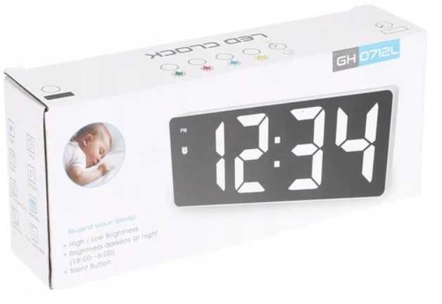 Zegar elektroniczny cyfrowy z budzikiem zasilany bateriami lub z USB