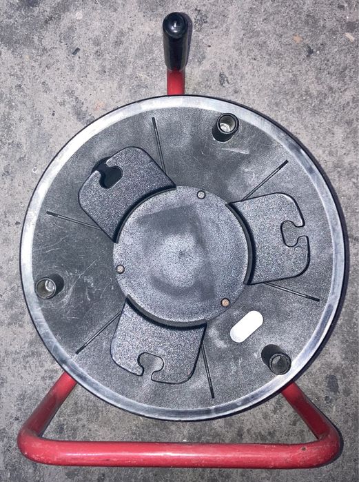 Rolo (bobine) para cabos