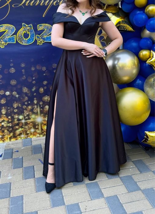 Випускна розкішна сукня