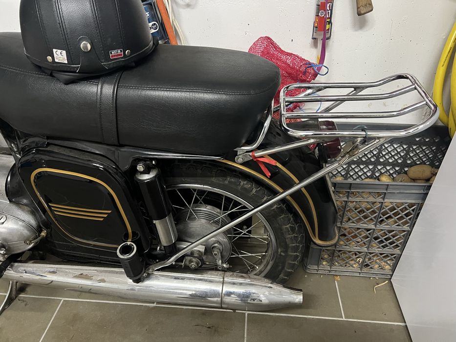 Jawa CZ 175 impecavel/ toda restaurada ao detalhe