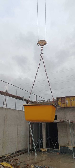 Kastra budowlana pojemnik plasikowy zaprawę beton gruz 200L dźwigowy