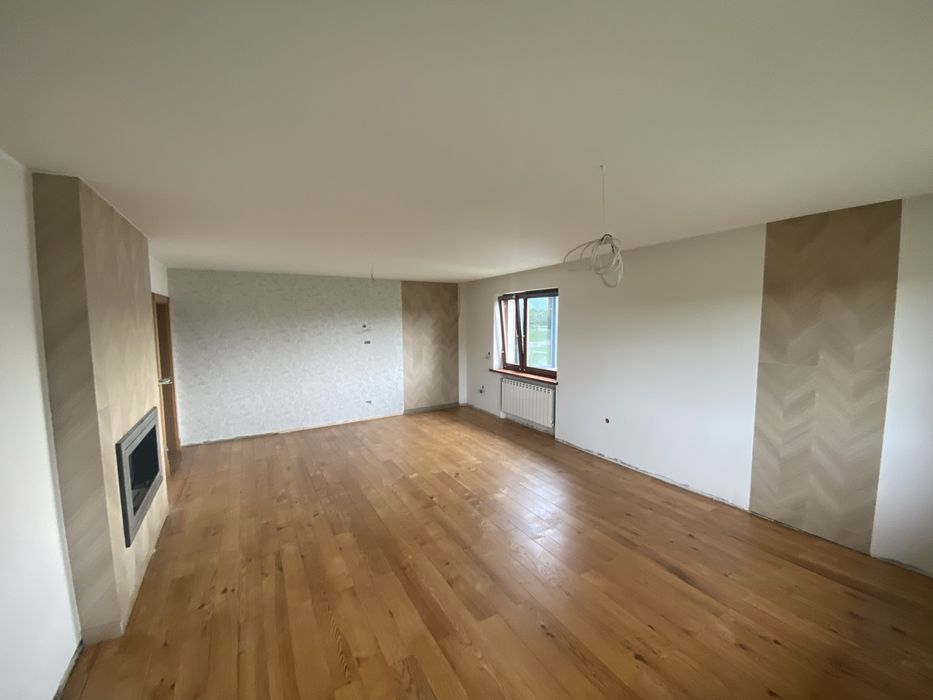 Wykończenia wnętrz, układanie płytek, szpachlowanie, elewacje