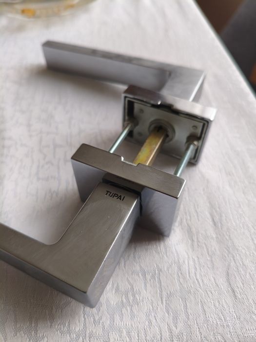 Klamki Tupai solidne ciężkie