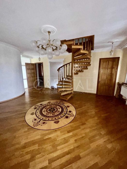 ПРОДАЖ/Капітальний маєток в селищі Глеваха/Київ/Пансіонат