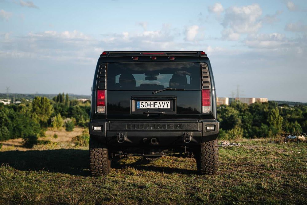 Wynajem HUMMER H2 SUV 4x4 6.0 V8 wypożyczalnia samochodów