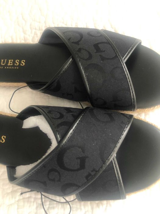 Guess klapki roz 8