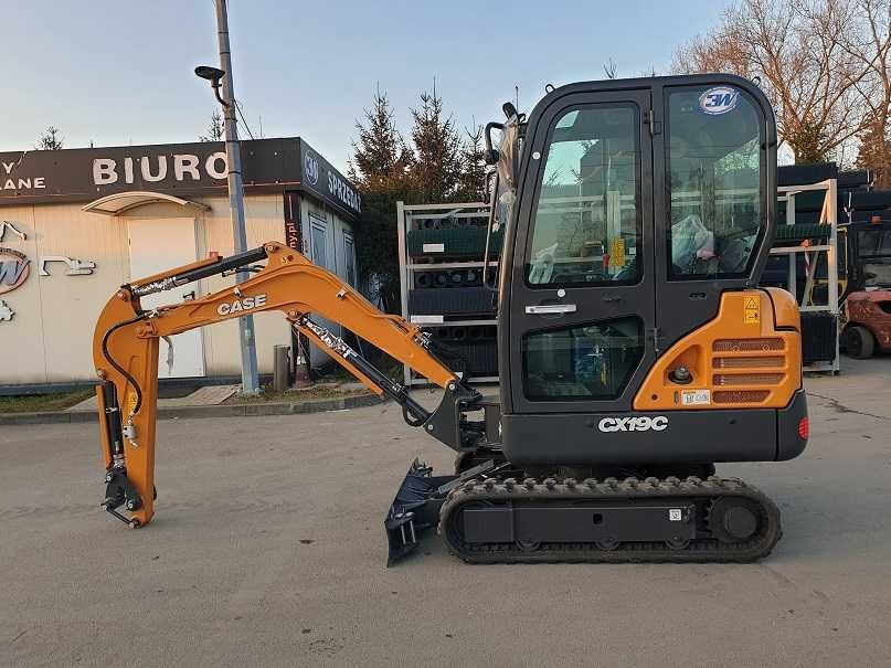 Wynajmę mini-koparkę (2025 kg) Case CX19C