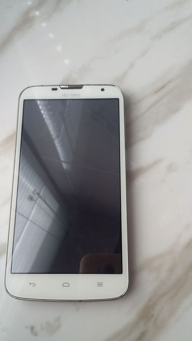 Продам на запчасти  мобильный телефон Huawei Ascend G730-U10