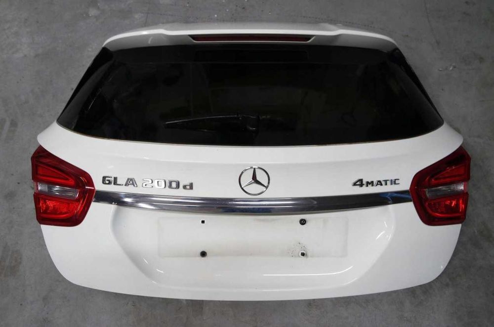 Mercedes-Benz GLA W156 Кришка багажника