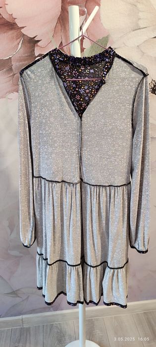 HalfPrice,  Piękna sukienka ,roz. M , nowa z metką