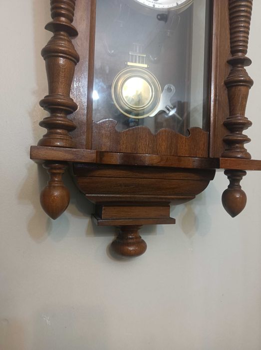 Relógio de parede marca {Boa Reguladora}