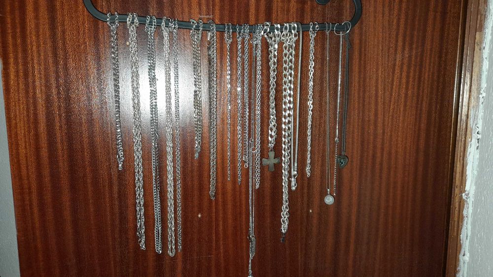 Anéis e fios em aço