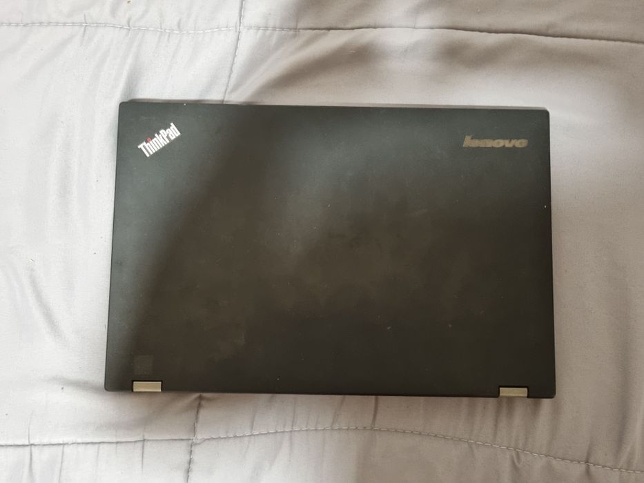 Portátil Lenovo i3