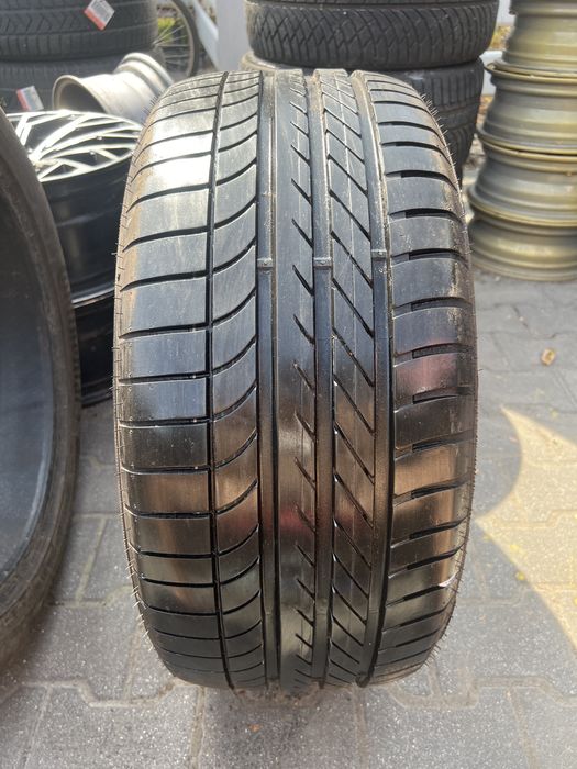 Opona goodyear 255/40/19 pojedynka