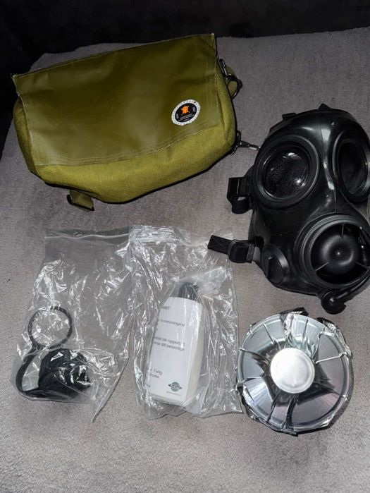 Продам британський протигаз Avon s-10, розмір 2