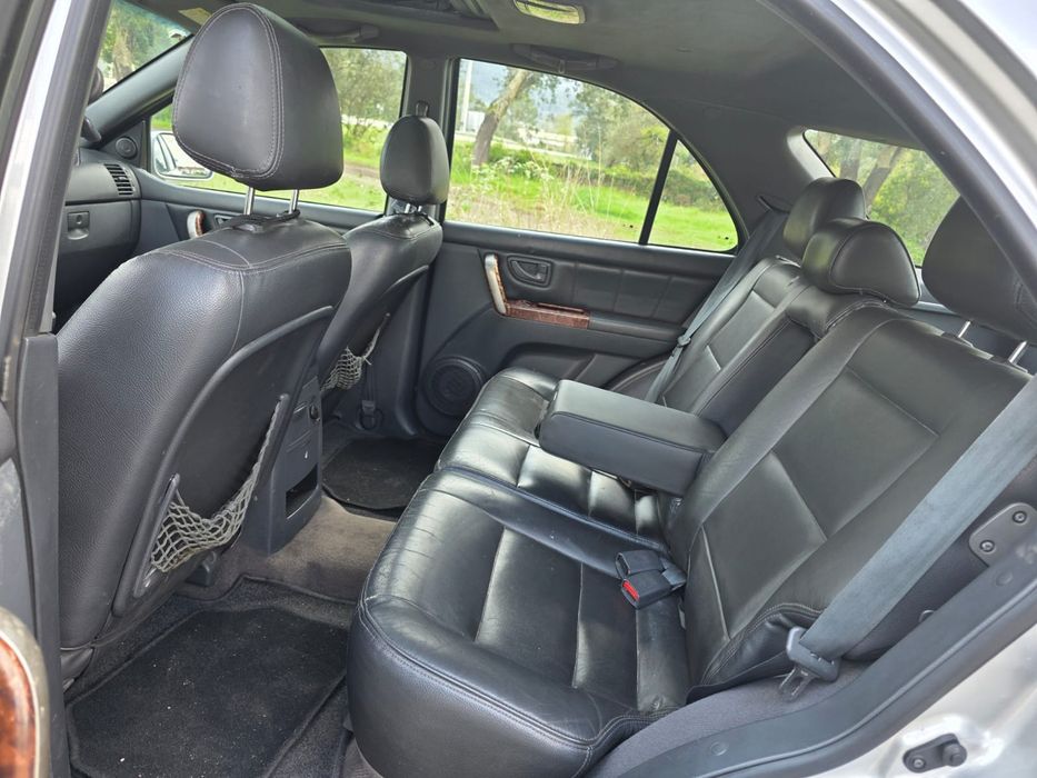Kia Sorento 2002 | 4x4 2.5 Turbo Diesel
​Descrição