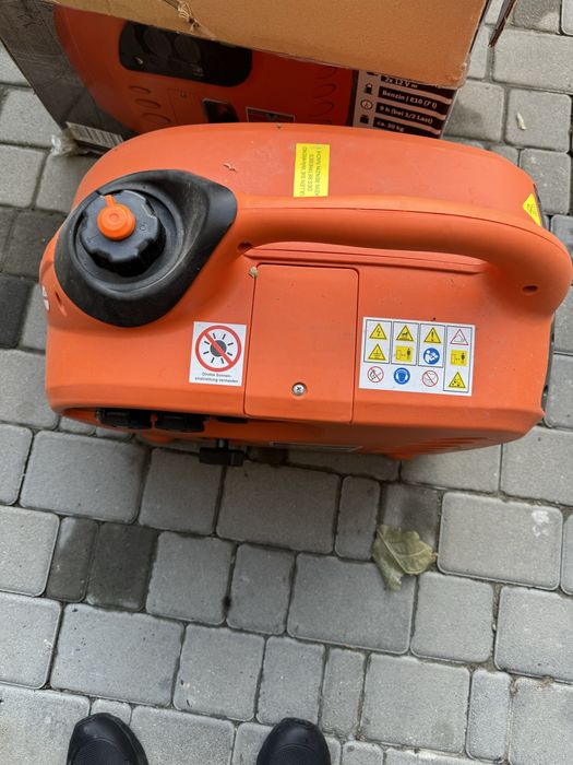 Продаж Інвекторного генератора