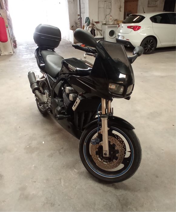 Yamaha Fazer 600