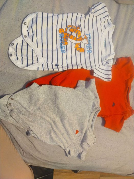 Zestaw ubrań roz 62-68