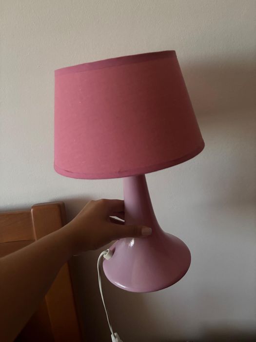 Candeeiro rosa mesa cabeceira