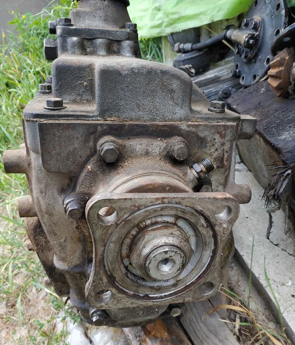 Редуктор ЗИЛ 130, коробка.