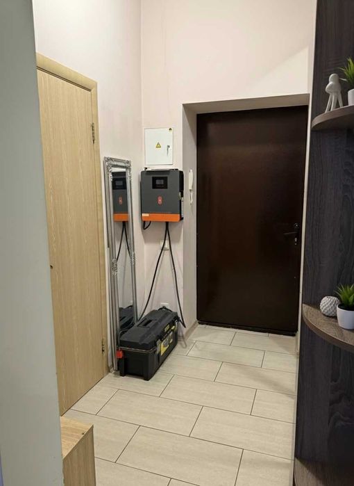 Здам 1-кімнатну квартиру вул. Сергія Берегового З ІНВЕРТОРОМ