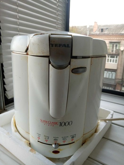Фритюрница Tefal  Super Classic Visio 1000