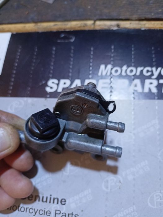 Насос Вакуумний кран.Yamaha jog