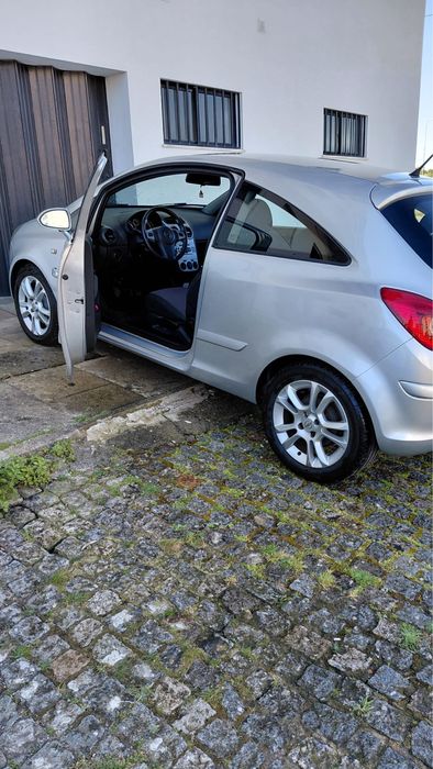 Opel Corsa D EcoTec 1.3 CDTI - 166.000kms!