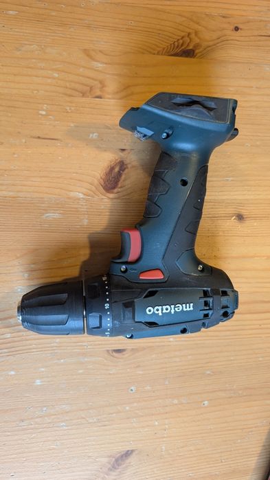 Wiertarko-wkrętarka Metabo BS 14.4 komplet 2x Aku, ładowarka