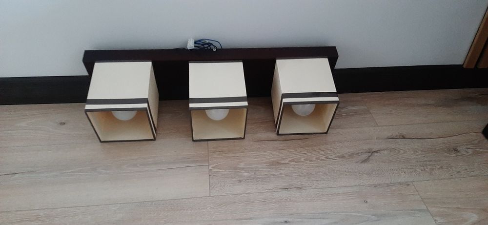 Lampa sufitowa trzy punktowa
