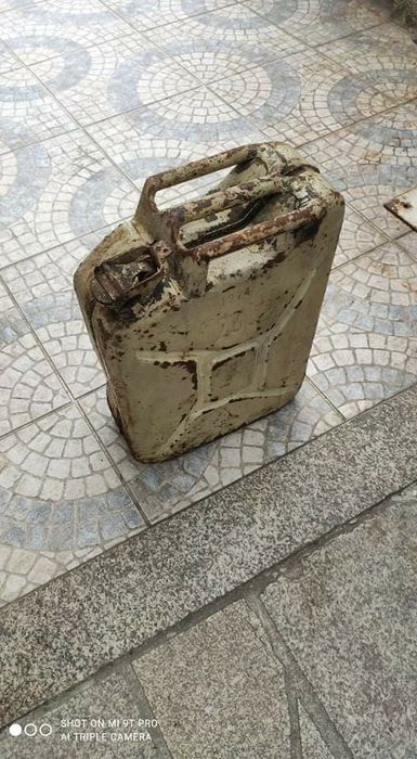 Jerrycan Militar de 1974