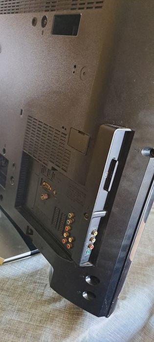 Televisor LCD Sony Bravia KDL-37V4000  de 37 polegadas