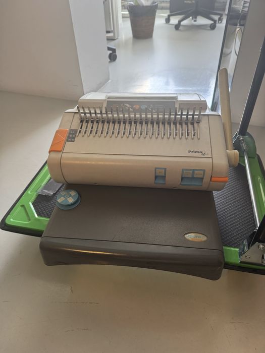 Maquina de encardermar