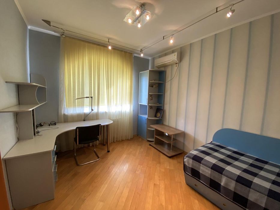 Будинок за адресою вул. Спортивна (площа 250 м²) - Atlanta.ua - фото 15