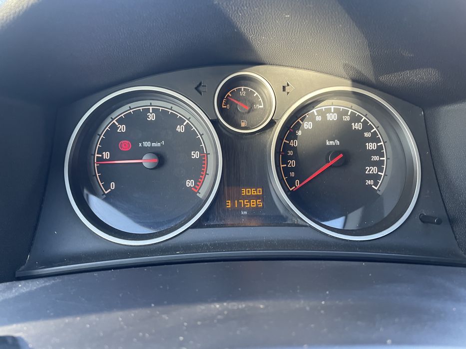 Opel Astra H 1.7 cdti