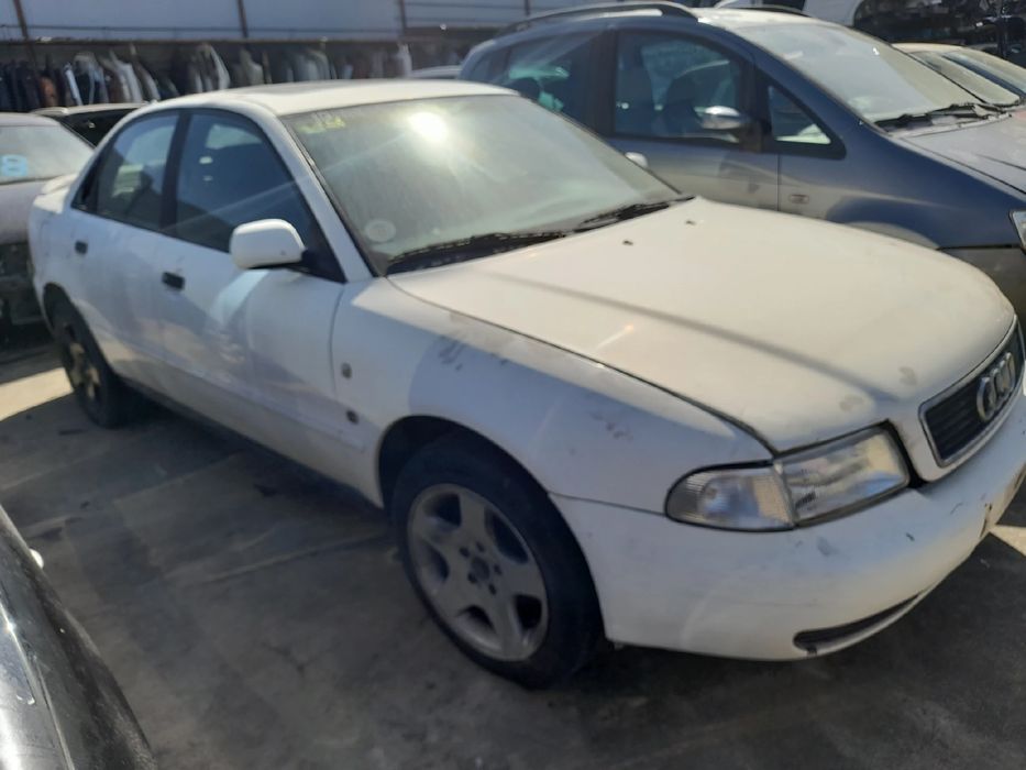 Para peças AUDI A4 (8D2, B5)