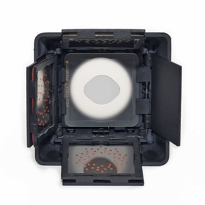 Para-sol PRO 4 DSLR + 6 filtros + anéis adaptadores