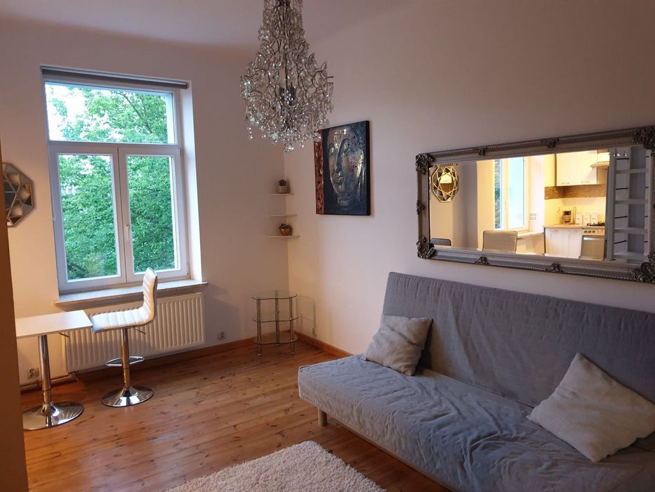 Wynajem przytulna i cicha kawalerka na Pradze ul. Grochowska od 01/26