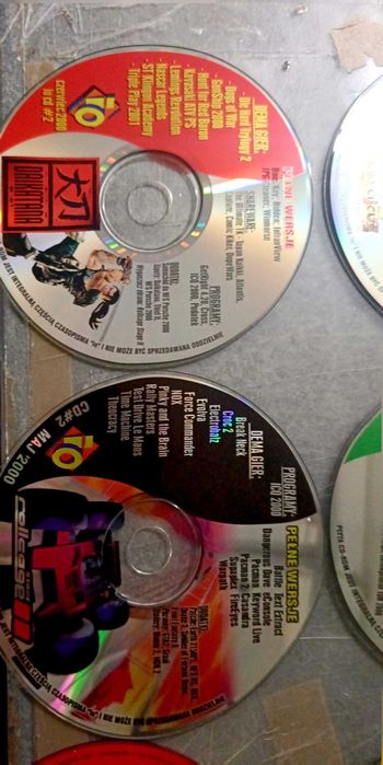 Płyty z czasopisma Input Output OI 9 sztuk cd