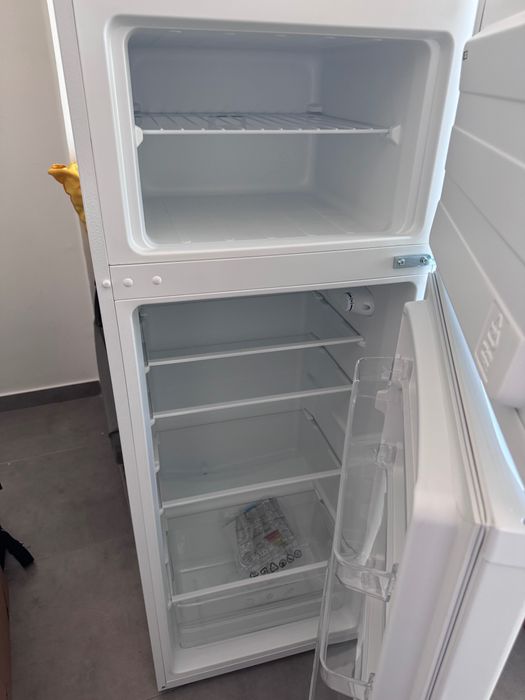 Frigorífico Novo